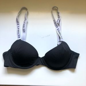 Victoria Secret t-shirt bra